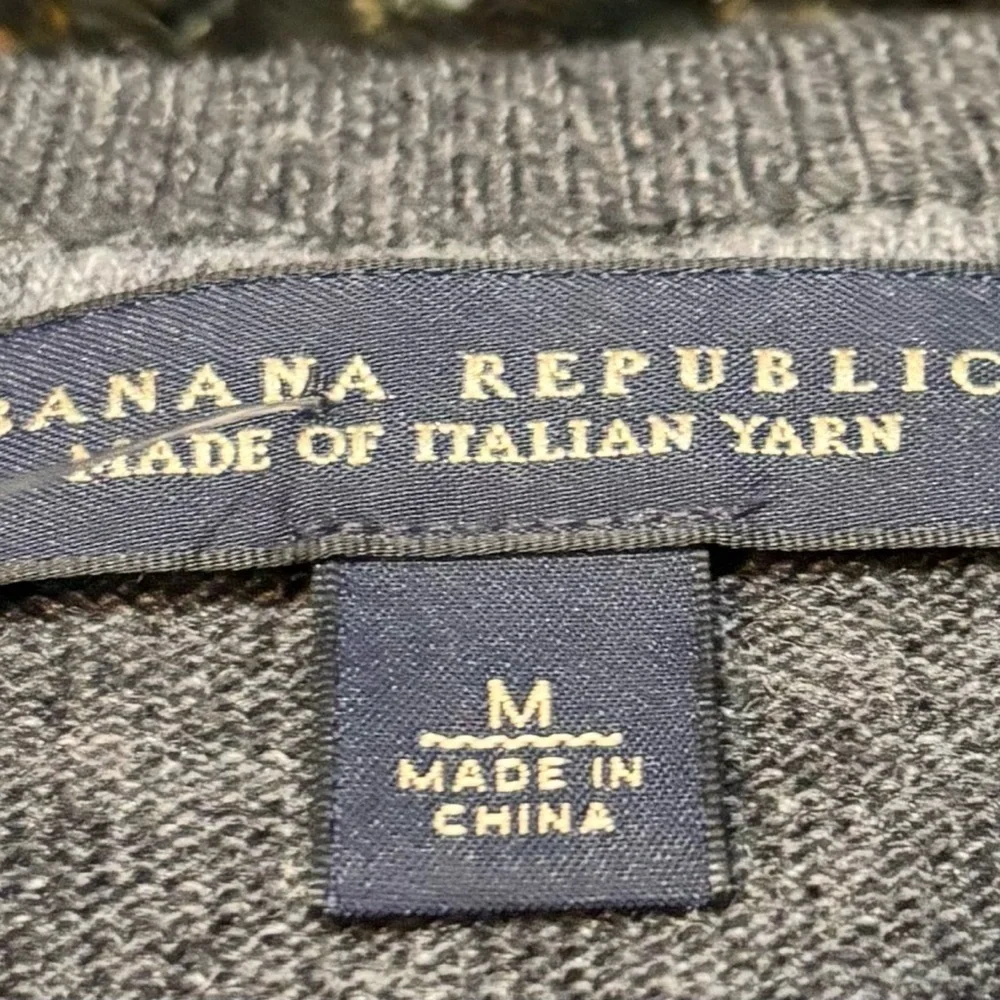 Banana republic wool/cashmere sweater. UNISEX - M.  Collegiate, Italian yarn